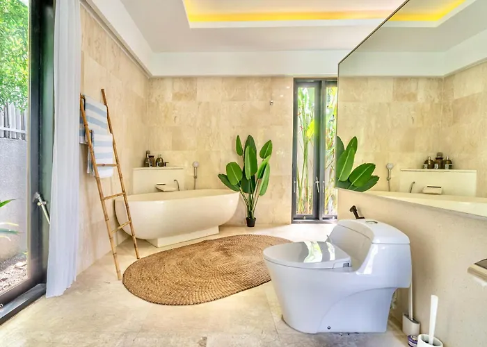 Nelayan Garden Exquisite 3 Bedroom 600 Meter From Canggu