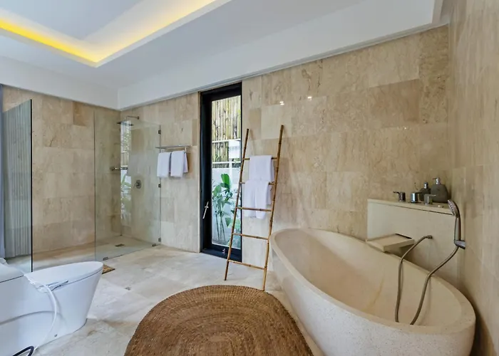 Villa Nelayan Garden Exquisite 3 Bedroom 600 Meter From *