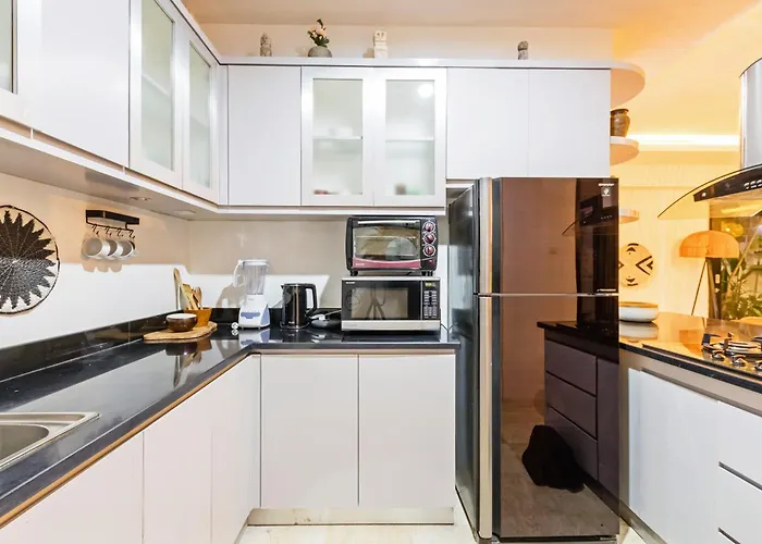 Nelayan Garden Exquisite 3 Bedroom 600 Meter From Villa Canggu
