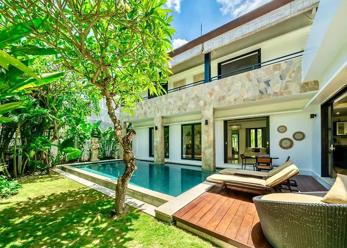 Nelayan Garden Exquisite 3 Bedroom 600 Meter From